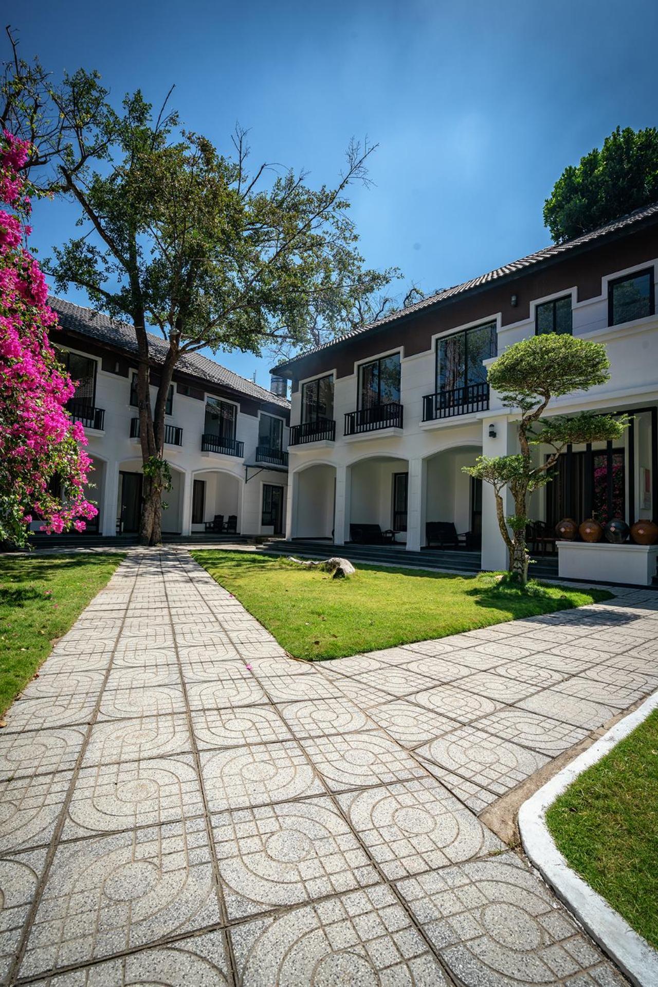 Ven Ven Hotel Ho Coc Exterior photo